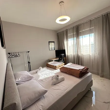 Tirana Apartment טיראנה