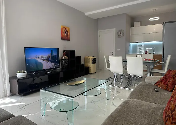 Tirana Apartment شقة تيرانا