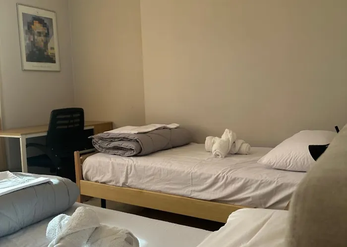 Tirana Apartment شقة تيرانا